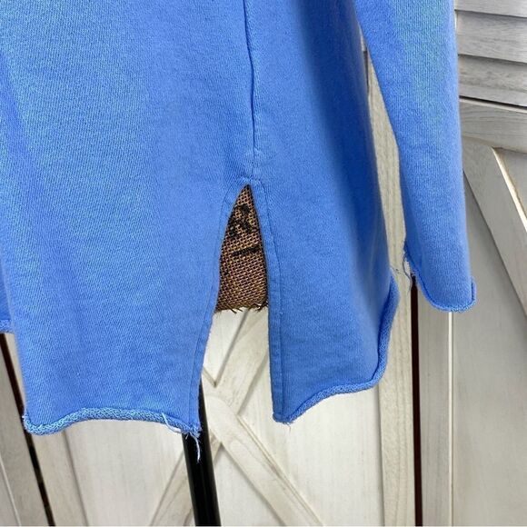 Crown & Ivy Elephant Raw Edge Tunic Shirt Periwinkle Blue Medium - Picture 11 of 15